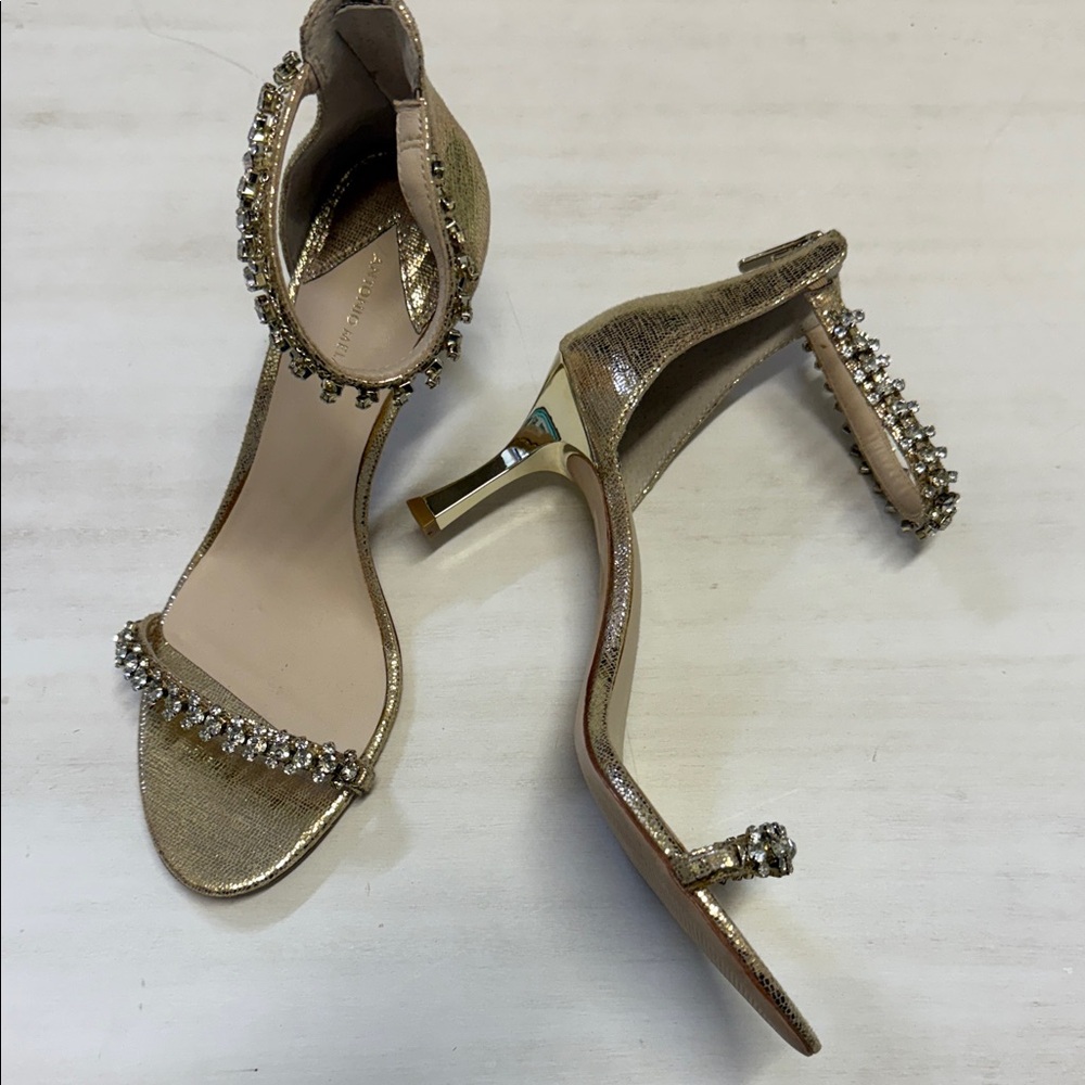 ANTONIO MELANI Metallic Gold Heels with Rhinestones Brand New Leather Soles 9